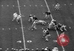 Immagine di 1964 Marina militare dell esercito del gioco del calcio Philadelphia Pennsylvania USA, 1964, secondo 26 filmato di repertorio 65675056313