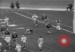 Immagine di 1964 Marina militare dell esercito del gioco del calcio Philadelphia Pennsylvania USA, 1964, secondo 38 filmato di repertorio 65675056313