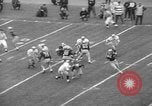 Immagine di 1964 Marina militare dell esercito del gioco del calcio Philadelphia Pennsylvania USA, 1964, secondo 43 filmato di repertorio 65675056313