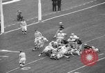 Immagine di 1964 Marina militare dell esercito del gioco del calcio Philadelphia Pennsylvania USA, 1964, secondo 51 filmato di repertorio 65675056313