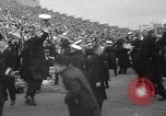 Immagine di 1964 Marina militare dell esercito del gioco del calcio Philadelphia Pennsylvania USA, 1964, secondo 54 filmato di repertorio 65675056313