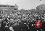 Immagine di 1964 Marina militare dell esercito del gioco del calcio Philadelphia Pennsylvania USA, 1964, secondo 56 filmato di repertorio 65675056313