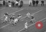 Immagine di 1964 Marina militare dell esercito del gioco del calcio Philadelphia Pennsylvania USA, 1964, secondo 62 filmato di repertorio 65675056313