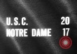 Immagine di USC contro Notre Dame football 1964 Los Angeles California USA, 1964, secondo 4 filmato di repertorio 65675056314