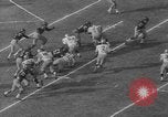 Immagine di USC contro Notre Dame football 1964 Los Angeles California USA, 1964, secondo 28 filmato di repertorio 65675056314