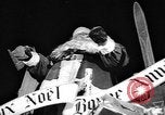 Immagine di La sera prima di Natale United States USA, 1964, secondo 9 filmato di repertorio 65675056315