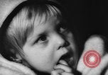 Immagine di La sera prima di Natale United States USA, 1964, secondo 59 filmato di repertorio 65675056315