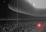 Immagine di Giants versus Browns New York City USA, 1964, secondo 10 filmato di repertorio 65675056316