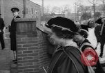 Standbild Ehre Queen Elizabeth Vereinigtes Königreich, 1965, aus Sekunde 14 historischem Filmmaterial Videoclip 65675056321