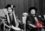 Standbild Ehre Queen Elizabeth Vereinigtes Königreich, 1965, aus Sekunde 29 historischem Filmmaterial Videoclip 65675056321