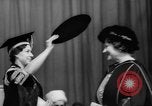 Standbild Ehre Queen Elizabeth Vereinigtes Königreich, 1965, aus Sekunde 34 historischem Filmmaterial Videoclip 65675056321