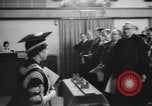 Standbild Ehre Queen Elizabeth Vereinigtes Königreich, 1965, aus Sekunde 46 historischem Filmmaterial Videoclip 65675056321