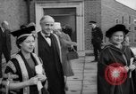 Standbild Ehre Queen Elizabeth Vereinigtes Königreich, 1965, aus Sekunde 57 historischem Filmmaterial Videoclip 65675056321