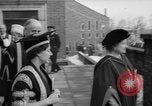 Standbild Ehre Queen Elizabeth Vereinigtes Königreich, 1965, aus Sekunde 58 historischem Filmmaterial Videoclip 65675056321