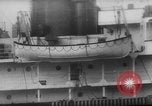 Standbild Frachter Ping ein im Sturm Europa, 1965, aus Sekunde 19 historischem Filmmaterial Videoclip 65675056322