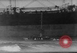Standbild Frachter Ping ein im Sturm Europa, 1965, aus Sekunde 26 historischem Filmmaterial Videoclip 65675056322