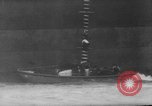 Standbild Frachter Ping ein im Sturm Europa, 1965, aus Sekunde 33 historischem Filmmaterial Videoclip 65675056322
