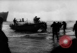 Standbild Frachter Ping ein im Sturm Europa, 1965, aus Sekunde 49 historischem Filmmaterial Videoclip 65675056322