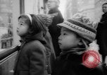 Standbild Weihnachten feiern New York City USA, 1965, aus Sekunde 32 historischem Filmmaterial Videoclip 65675056323