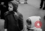Standbild Weihnachten feiern New York City USA, 1965, aus Sekunde 39 historischem Filmmaterial Videoclip 65675056323