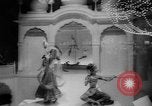 Standbild Weihnachten feiern New York City USA, 1965, aus Sekunde 40 historischem Filmmaterial Videoclip 65675056323