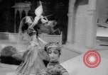 Standbild Weihnachten feiern New York City USA, 1965, aus Sekunde 43 historischem Filmmaterial Videoclip 65675056323