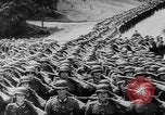 Standbild deutsche Armee verteidigt gegen die Alliierten in der Normandie Frankreich, 1944, aus Sekunde 9 historischem Filmmaterial Videoclip 65675056324