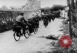 Immagine di Truppe tedesche rispondono a Allied D-day invasione Normandia Francia, 1944, secondo 47 filmato di repertorio 65675056327