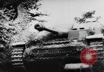 Standbild deutsche militärische Invasion St. Lo Frankreich, 1944, aus Sekunde 5 historischem Filmmaterial Videoclip 65675056330