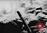 Standbild deutsche militärische Invasion St. Lo Frankreich, 1944, aus Sekunde 23 historischem Filmmaterial Videoclip 65675056330