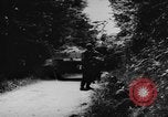 Standbild deutsche militärische Invasion St. Lo Frankreich, 1944, aus Sekunde 35 historischem Filmmaterial Videoclip 65675056330