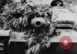Standbild deutsche militärische Invasion St. Lo Frankreich, 1944, aus Sekunde 48 historischem Filmmaterial Videoclip 65675056330