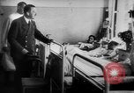 Immagine di Hitler bomba visite plot vittime in ospedale La Prussia orientale, 1944, secondo 8 filmato di repertorio 65675056336