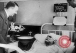 Immagine di Hitler bomba visite plot vittime in ospedale La Prussia orientale, 1944, secondo 16 filmato di repertorio 65675056336