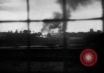 Standbild Bundeswehr sappers set Sprengladungen in der Stadt Witebsk Weißrussland, 1944, aus Sekunde 20 historischem Filmmaterial Videoclip 65675056338