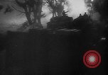 Standbild Bundeswehr sappers set Sprengladungen in der Stadt Witebsk Weißrussland, 1944, aus Sekunde 27 historischem Filmmaterial Videoclip 65675056338