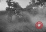 Standbild Bundeswehr sappers set Sprengladungen in der Stadt Witebsk Weißrussland, 1944, aus Sekunde 38 historischem Filmmaterial Videoclip 65675056338