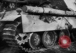 Standbild Bundeswehr sappers set Sprengladungen in der Stadt Witebsk Weißrussland, 1944, aus Sekunde 39 historischem Filmmaterial Videoclip 65675056338
