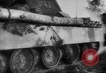 Standbild Bundeswehr sappers set Sprengladungen in der Stadt Witebsk Weißrussland, 1944, aus Sekunde 40 historischem Filmmaterial Videoclip 65675056338