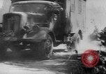 Standbild Bundeswehr sappers set Sprengladungen in der Stadt Witebsk Weißrussland, 1944, aus Sekunde 45 historischem Filmmaterial Videoclip 65675056338