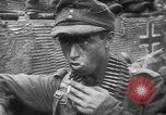 Standbild deutschen militärischen Rückzug Russland, 1944, aus Sekunde 53 historischem Filmmaterial Videoclip 65675056339