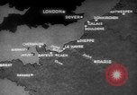 Standbild deutschen Rüstung getarnt mit Laub Frankreich, 1944, aus Sekunde 6 historischem Filmmaterial Videoclip 65675056340