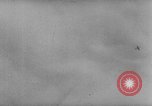 Standbild deutschen Rüstung getarnt mit Laub Frankreich, 1944, aus Sekunde 49 historischem Filmmaterial Videoclip 65675056340