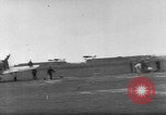 Standbild die deutschen Truppen verteidigen gegen die alliierten Invasion in der Normandie Frankreich, 1944, aus Sekunde 7 historischem Filmmaterial Videoclip 65675056341
