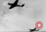 Standbild die deutschen Truppen verteidigen gegen die alliierten Invasion in der Normandie Frankreich, 1944, aus Sekunde 10 historischem Filmmaterial Videoclip 65675056341