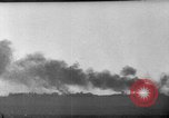 Standbild die deutschen Truppen verteidigen gegen die alliierten Invasion in der Normandie Frankreich, 1944, aus Sekunde 50 historischem Filmmaterial Videoclip 65675056341