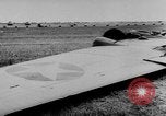 Standbild zerstörten Alliierte Flugzeuge Frankreich, 1944, aus Sekunde 24 historischem Filmmaterial Videoclip 65675056342