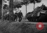 Immagine di Le forze tedesche difendere contro Allied avanza Francia, 1944, secondo 27 filmato di repertorio 65675056350