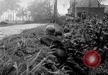 Immagine di Gli Alleati invadono Holland Hertogenbosch Paesi Bassi, 1944, secondo 47 filmato di repertorio 65675056355