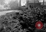 Immagine di Gli Alleati invadono Holland Hertogenbosch Paesi Bassi, 1944, secondo 50 filmato di repertorio 65675056355